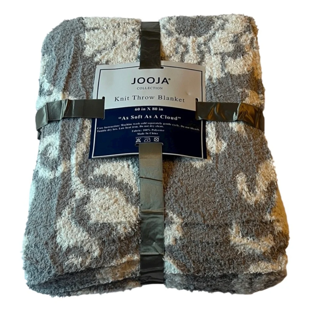 JOOJA Ultra Soft Throw Blanket Reversible Patterned Grey 60X80 Inches NWT
